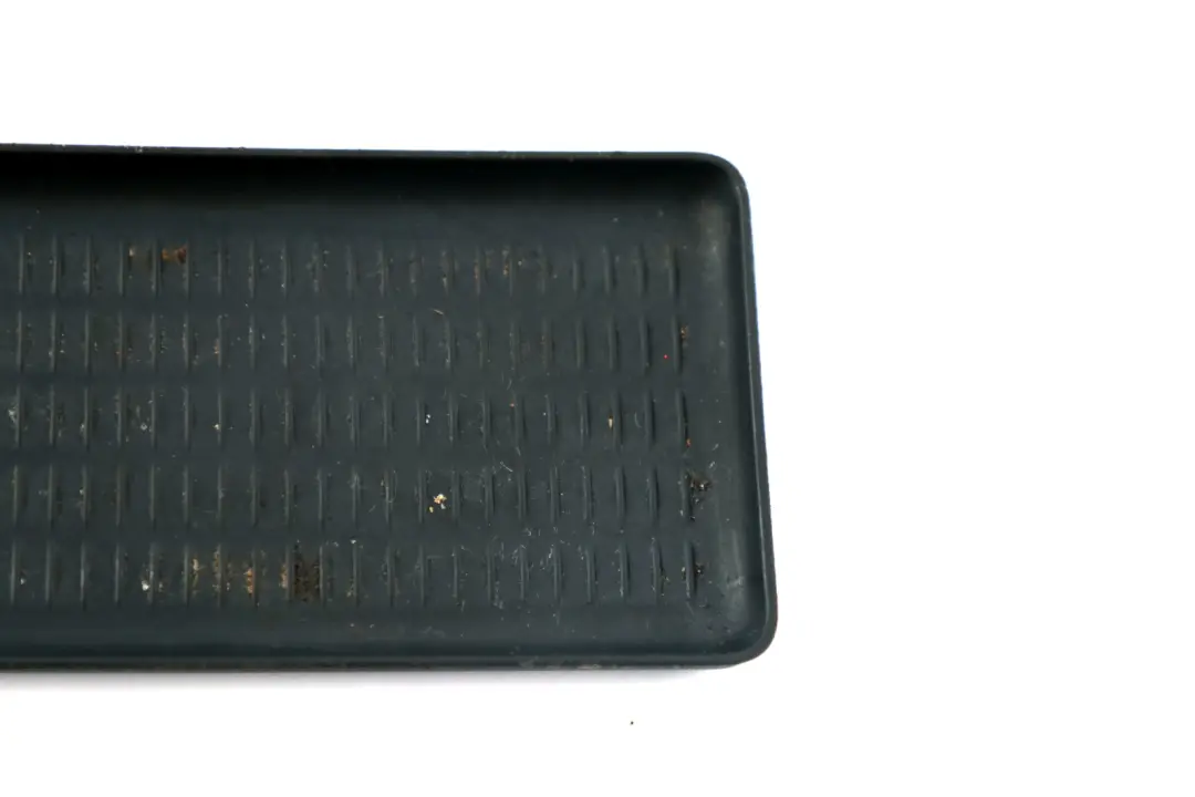 BMW E46 Rubber Insert Front Oddments Tray Black - SKU 8242843 - Part number 8242843