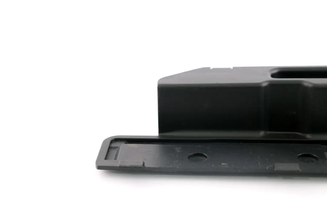 Right Trunk Boot Mat Base Plastic Cover Trim O/S to BMW 7 Series E65 E66 with Part number 8243125 BMW 7 Series E65 E66 Right Trunk Boot Mat Base Plastic Cover Trim O/S - SKU 8243125 - Part number 8243125