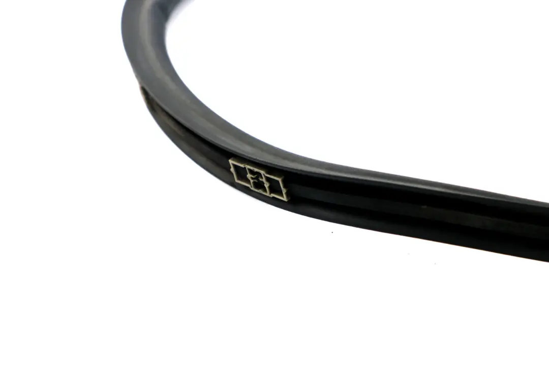 Front Engine Hood Seal Gasket Sealing to BMW X5 Series E53 with Part number 8243571 BMW X5 Series E53 Front Engine Hood Seal Gasket Sealing - SKU 8243571 - Part number 8243571