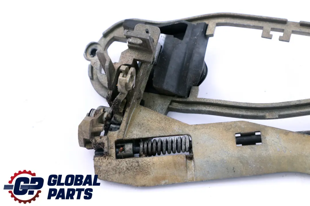 BMW X5 Fila E53 Supporto Maniglia Porta Esterna Posteriore Destra - SKU 8243636 - Numero di parte 8243636