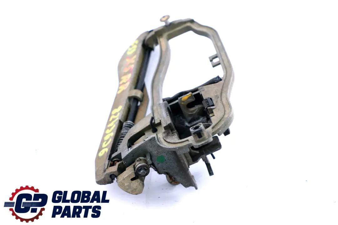 Tirador para Puerta Trasera Exterior Derecha para BMW E53 con número de pieza 8243636 BMW E53 Tirador para Puerta Trasera Exterior Derecha - SKU 8243636 - Número de pieza 8243636