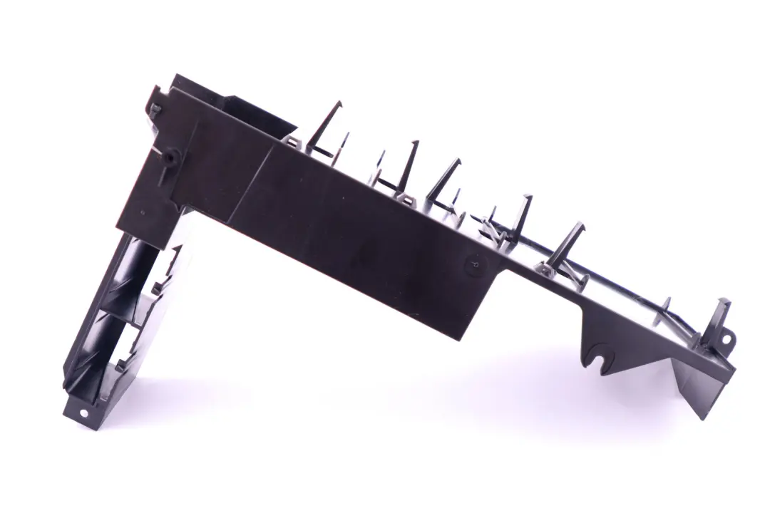 Supporto Aggregato Staffa Sollevatore ruota di scorta per BMW X5 Serie E53 con numero di parte 8244135 BMW X5 Serie E53 Supporto Aggregato Staffa Sollevatore ruota di scorta - SKU 8244135 - Numero di parte 8244135