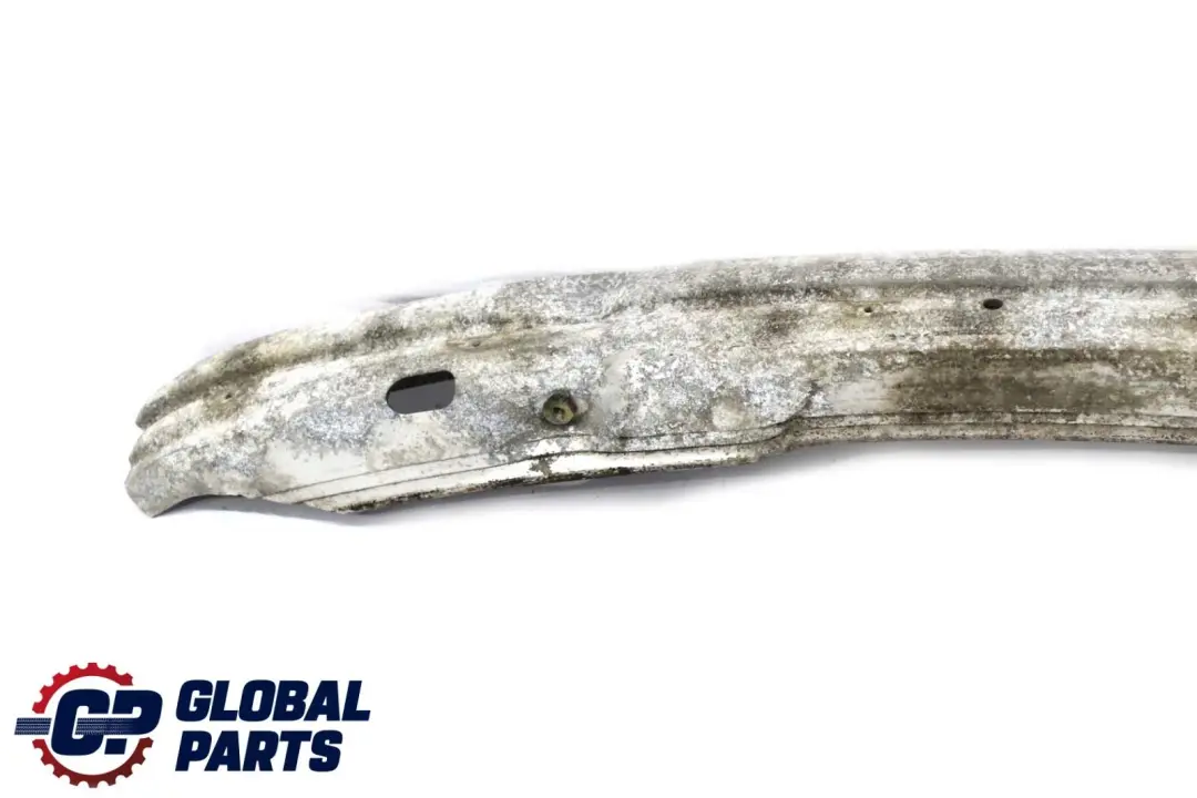 Wzmocnienie belka zderzaka przód do BMW E39 o numerze 8245858 BMW E39 Wzmocnienie belka zderzaka przód - SKU 8245858 - Numer Części 8245858