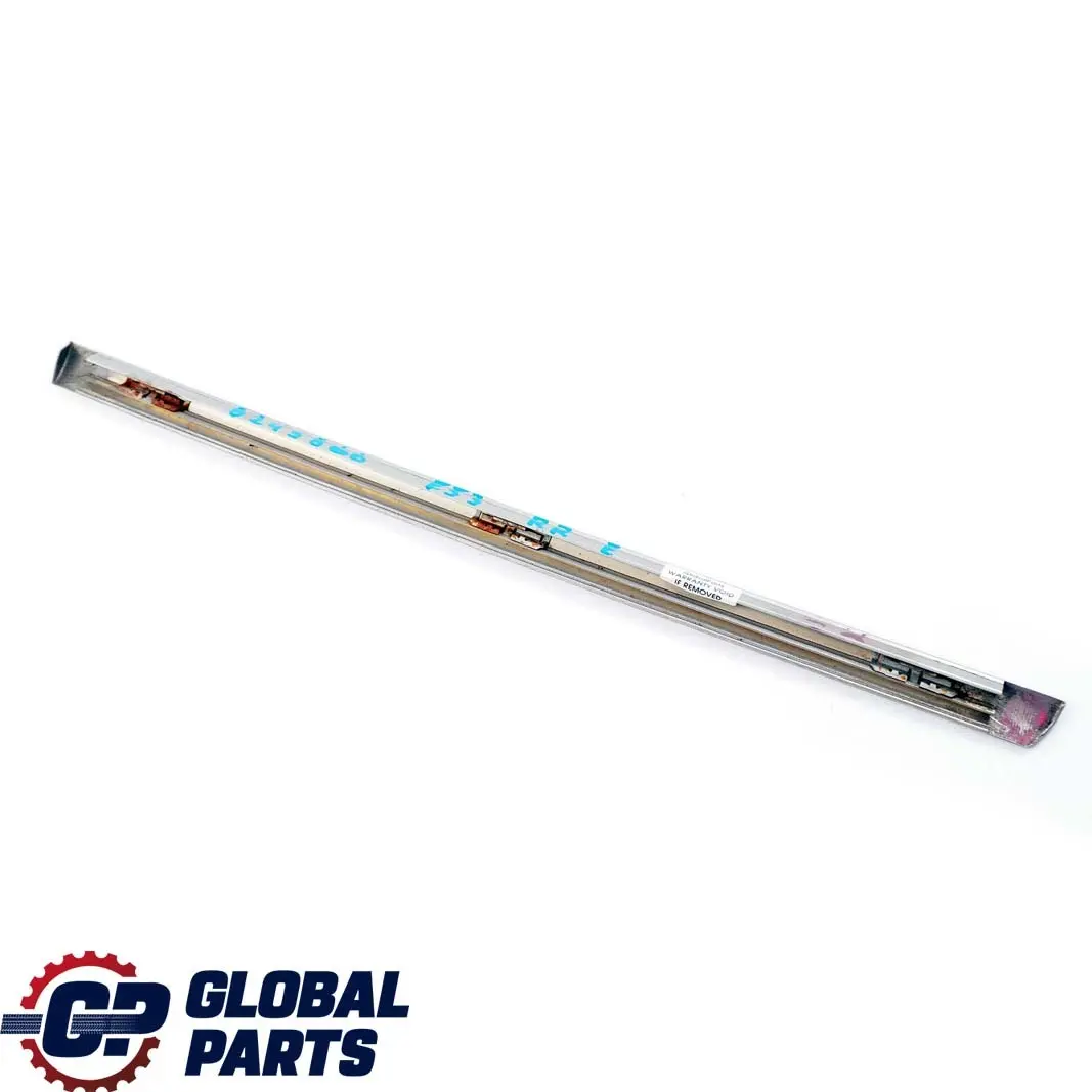 Baguette Fenetre Laterale Arriere Droite Titan pour BMW X5 E53 à propos du numéro de pièce 8245866 BMW X5 E53 Baguette Fenetre Laterale Arriere Droite Titan - SKU 8245866 - Numéro de pièce 8245866