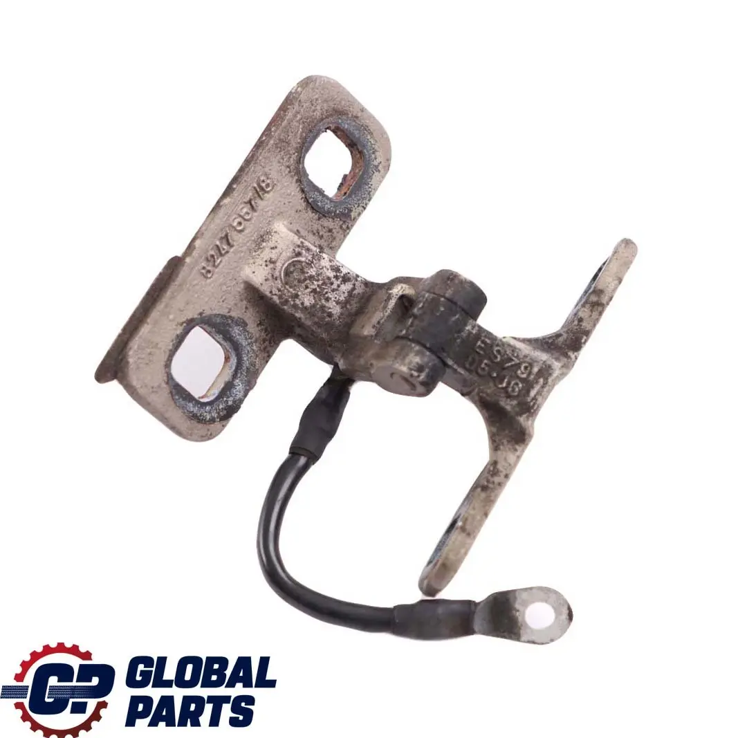 BMW X5 Series E53 Boot Trunk Lid Left Upper Hinge N/S Kalahari Beige Metallic - SKU 8247667-KAB - Part number 7006121