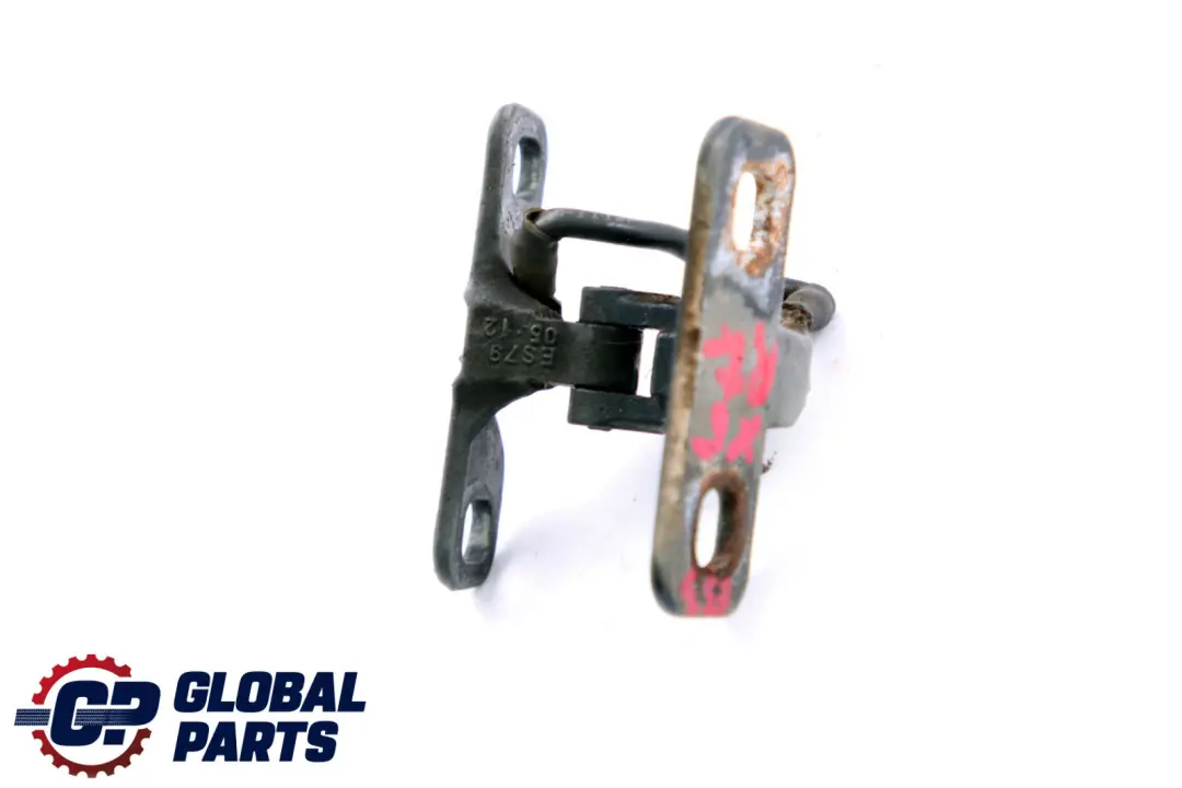 Tapa Maletero Bisagra Superior Izquierda Le Mans Blau Metallic 381 para BMW X5 E53 con número de pieza 8247667 BMW X5 E53 Tapa Maletero Bisagra Superior Izquierda Le Mans Blau Metallic 381 - SKU 8247667-LMB - Número de pieza 8247667