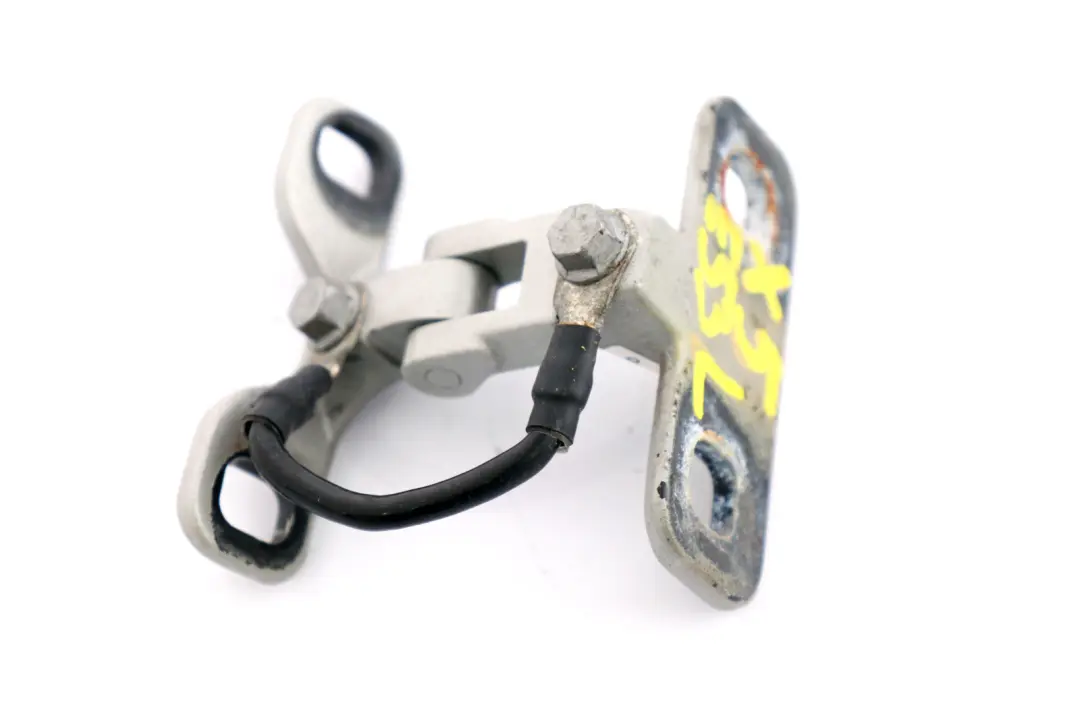 Maletero Tapa Izquierda Bisagra Superior Titansilber Plata para BMW X5 E53 con número de pieza 8247667 BMW X5 E53 Maletero Tapa Izquierda Bisagra Superior Titansilber Plata - SKU 8247667-TS - Número de pieza 8247667