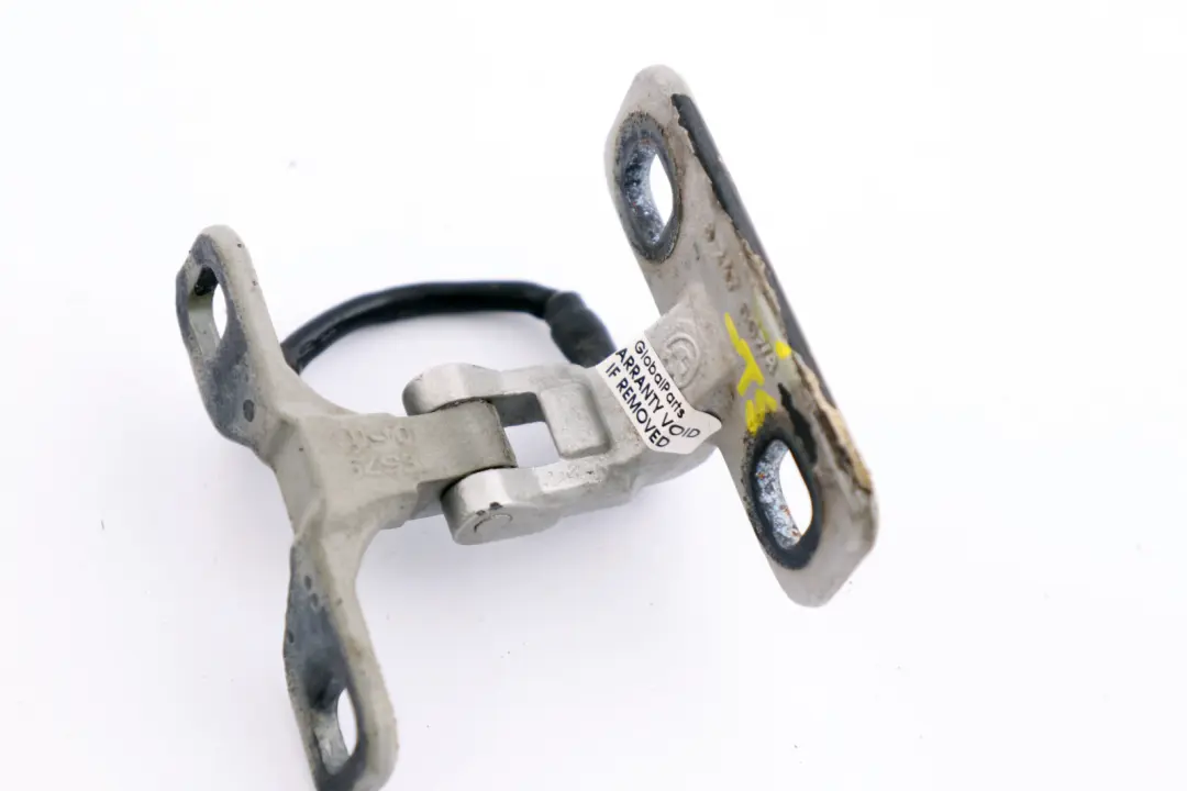 Charnière Supérieure Droite Couvercle Coffre Argent Titane pour BMW X5 E53 à propos du numéro de pièce 8247668 BMW X5 E53 Charnière Supérieure Droite Couvercle Coffre Argent Titane - SKU 8247668-1 - Numéro de pièce 8247668