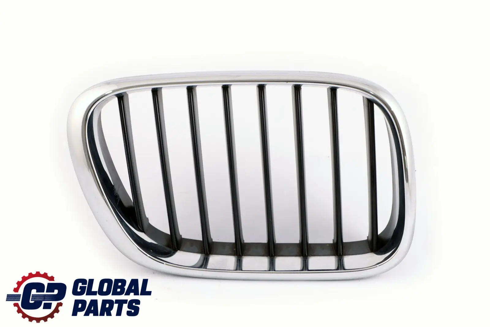 BMW X5 E53 Calandre Avant Droite Chromée Titan 8247674