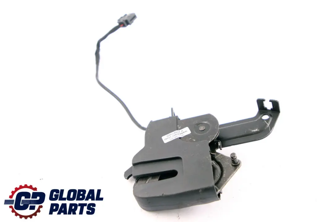 Schloss Verdeckklappe Links für BMW 3 er E46 mit Teilenummer 8248313 BMW 3 er E46 Schloss Verdeckklappe Links - SKU 8248313 - Teilenummer 8248313