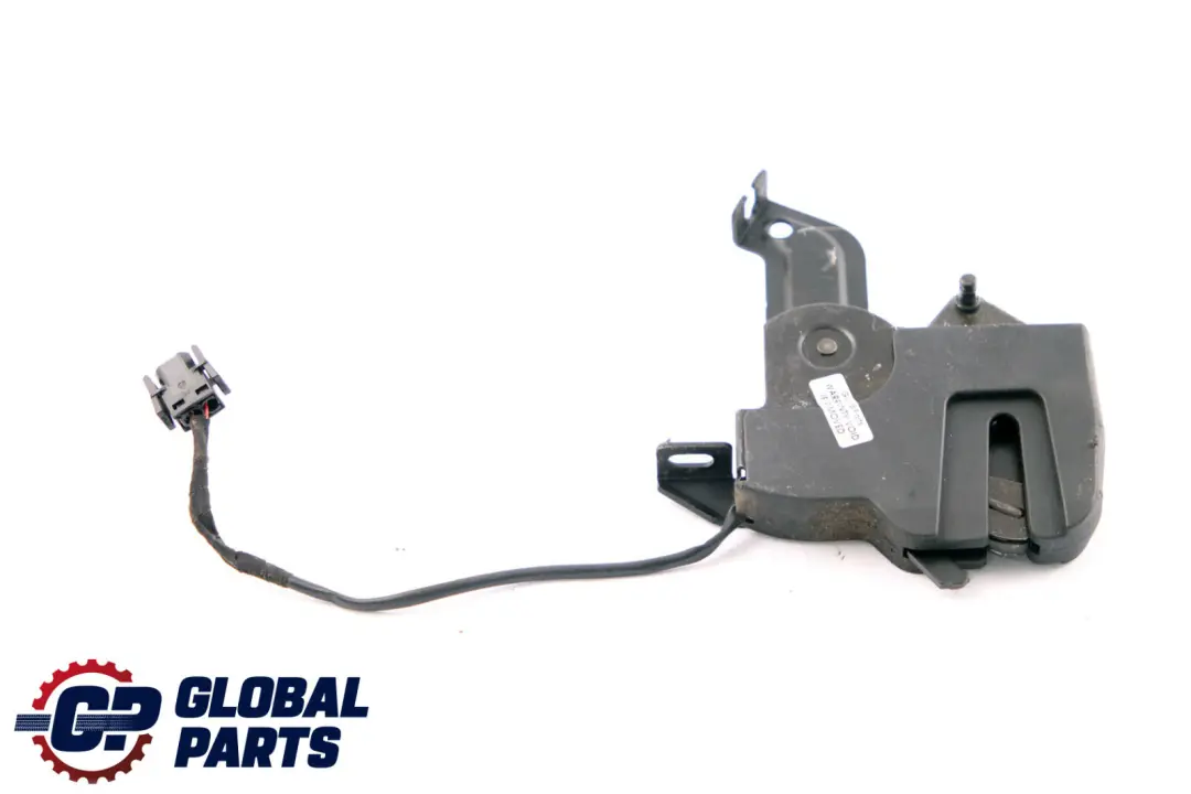 Schloss Verdeckklappe Links für BMW 3 er E46 mit Teilenummer 8248313 BMW 3 er E46 Schloss Verdeckklappe Links - SKU 8248313 - Teilenummer 8248313