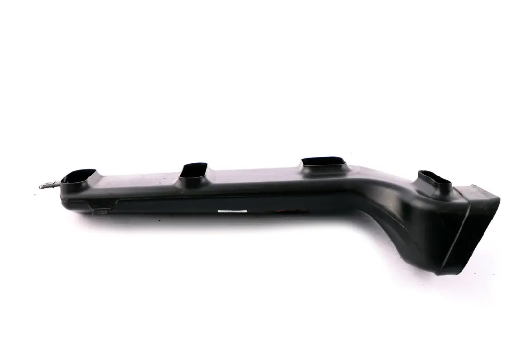 Condotto Aria Vano Piedi Destro per BMW E65 E66 E67 con numero di parte 8248642 BMW E65 E66 E67 Condotto Aria Vano Piedi Destro - SKU 8248642 - Numero di parte 8248642