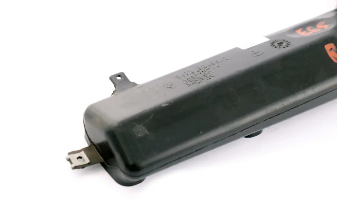 Condotto Aria Vano Piedi Destro per BMW E65 E66 E67 con numero di parte 8248642 BMW E65 E66 E67 Condotto Aria Vano Piedi Destro - SKU 8248642 - Numero di parte 8248642