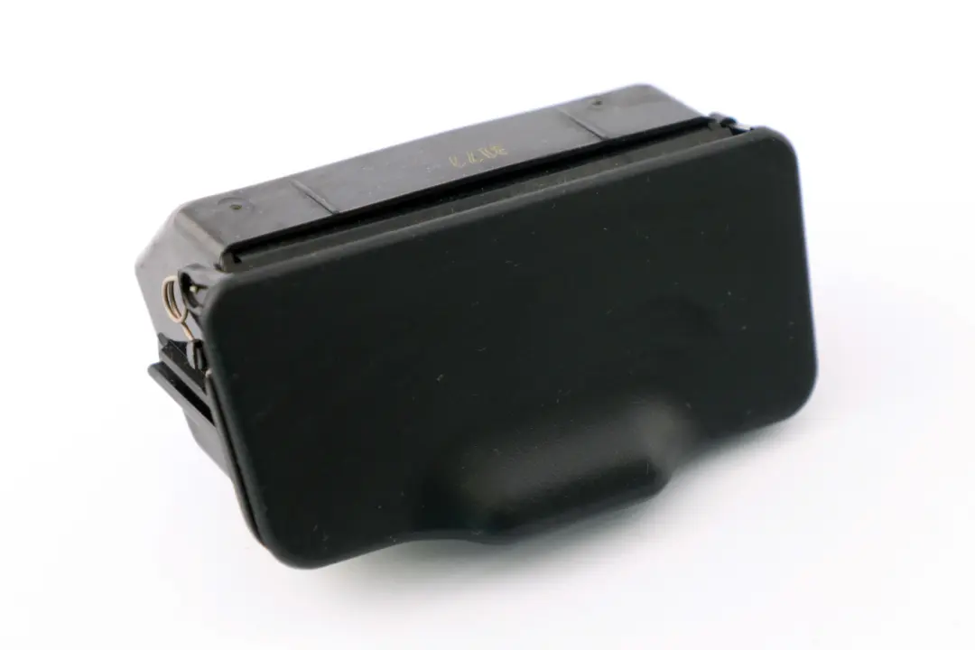 BMW X5 Serie E53 Cendrier de porte arri?re noir - SKU 8249093 - Numéro de pièce 8249090