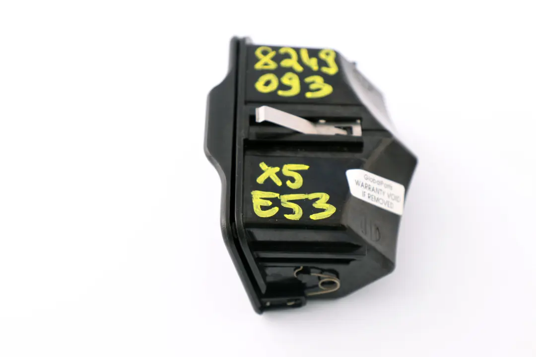 Puerta Trasera Cenicero Compartimiento De Almacenamiento Negro para BMW E53 con número de pieza 8249090 BMW E53 Puerta Trasera Cenicero Compartimiento De Almacenamiento Negro - SKU 8249093 - Número de pieza 8249090