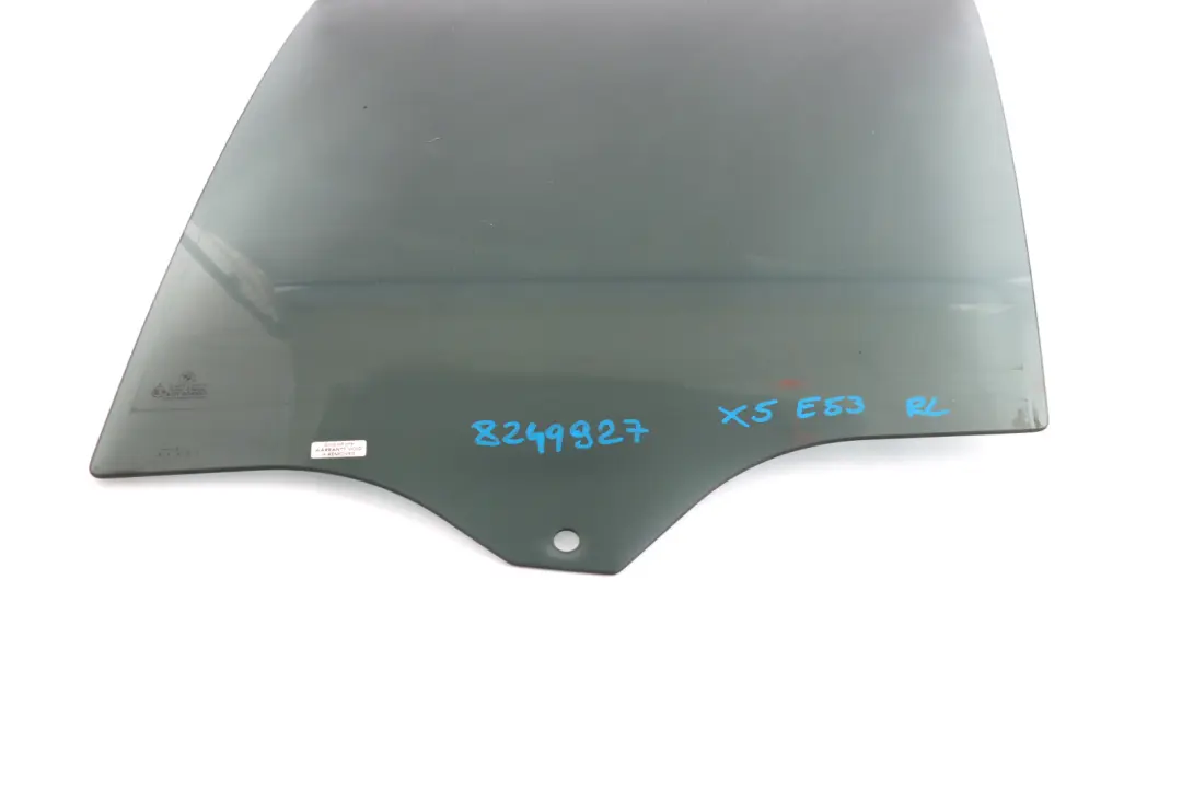 BMW X5 E53 Vitre Latérale De Porte Arrière Gauche Noire AS3 - SKU 8249927 - Numéro de pièce 8249927