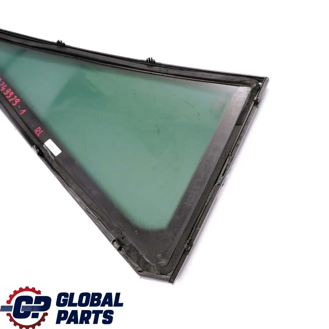 Trasera Izquierda Ventana Triangular Fija Negro Tintado AS3 para BMW X5 E53 con número de pieza 8249929 BMW X5 E53 Trasera Izquierda Ventana Triangular Fija Negro Tintado AS3 - SKU 8249929-1 - Número de pieza 8249929
