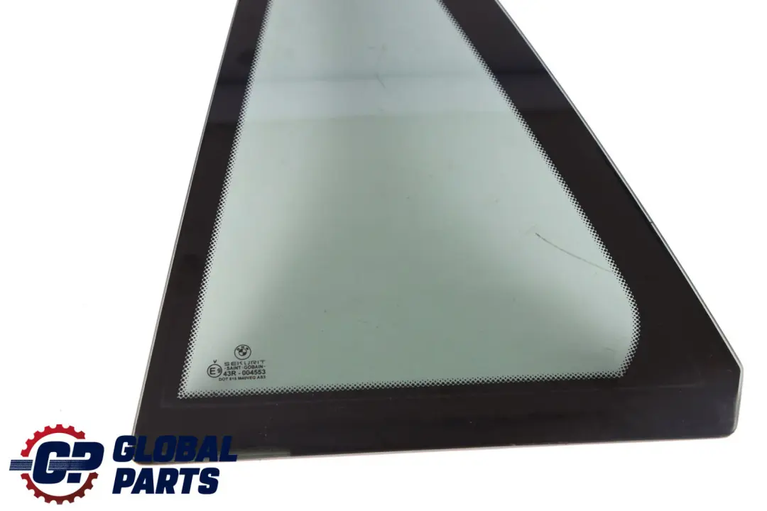 Cristal De Ventana Trasera Triangular Tintado AS3 Izquierdo para BMW X5 E53 con número de pieza 8249929 BMW X5 E53 Cristal De Ventana Trasera Triangular Tintado AS3 Izquierdo - SKU 8249929 - Número de pieza 8249929