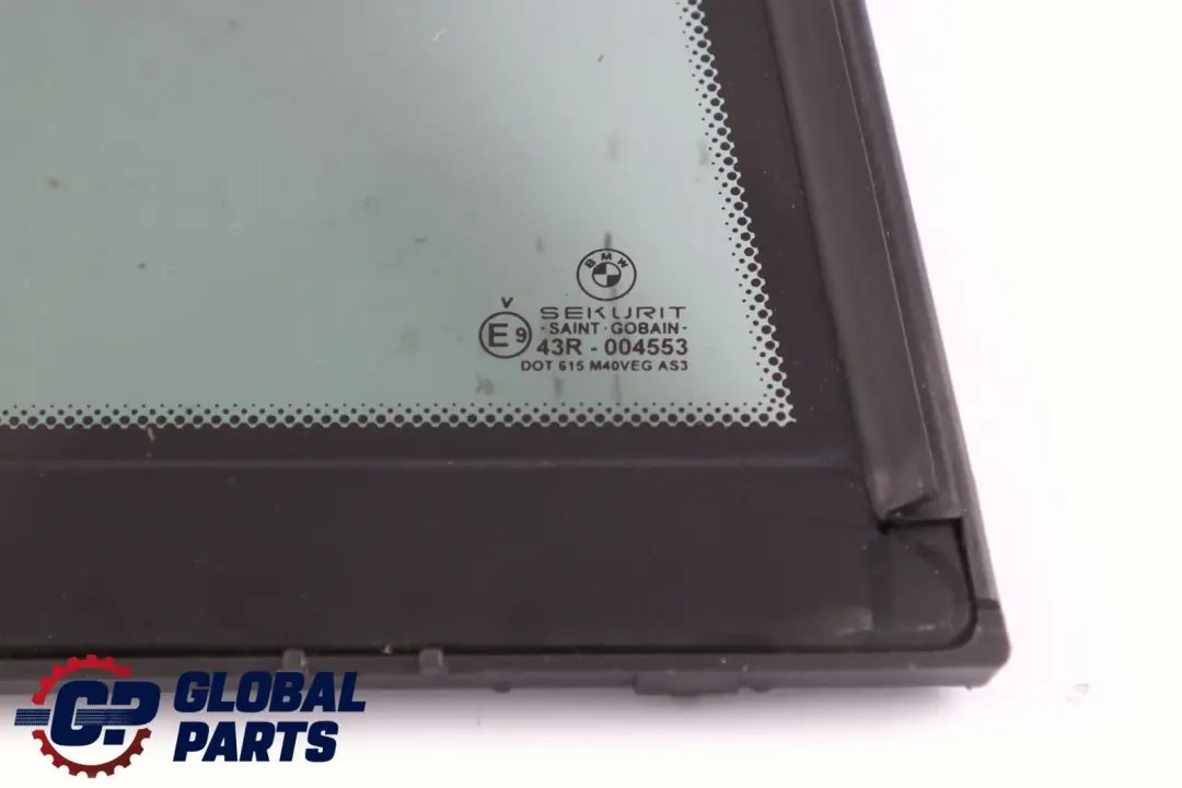 Hinten Rechts Türscheibe Fest Schwarz Getönt AS3 für BMW X5 er E53 mit Teilenummer 8249930 BMW X5 er E53 Hinten Rechts Türscheibe Fest Schwarz Getönt AS3 - SKU 8249930 - Teilenummer 8249930