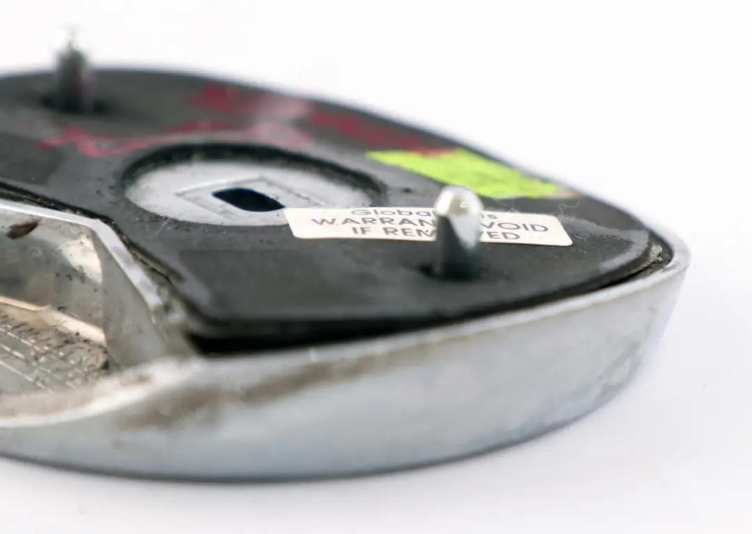 Podkładka Podstawa Emblemat Klapa Chrom do BMW E53 X5 o numerze 8250028 BMW E53 X5 Podkładka Podstawa Emblemat Klapa Chrom - SKU 8250028 - Numer Części 8250028