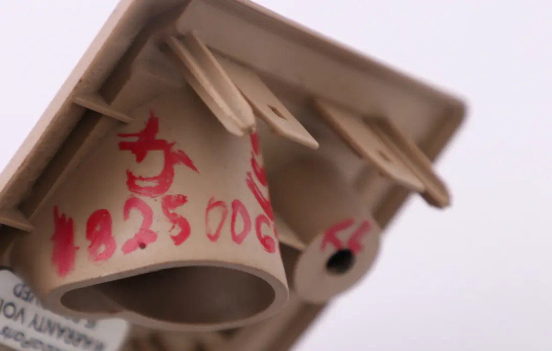 Hell Beige Rear Left N/S Hook Roller Net Cover 8402349 to BMW X5 Series E53 with Part number 8250067 BMW X5 Series E53 Hell Beige Rear Left N/S Hook Roller Net Cover 8402349 - SKU 8250067 - Part number 8250067