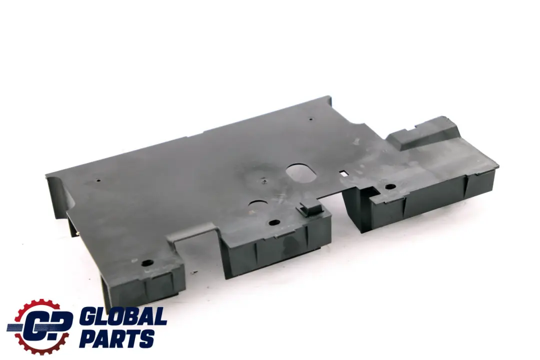 BMW E46 Cabrio Couvercle de fermeture de hayon de coffre Noir - SKU 8250106 - Numéro de pièce 8250106
