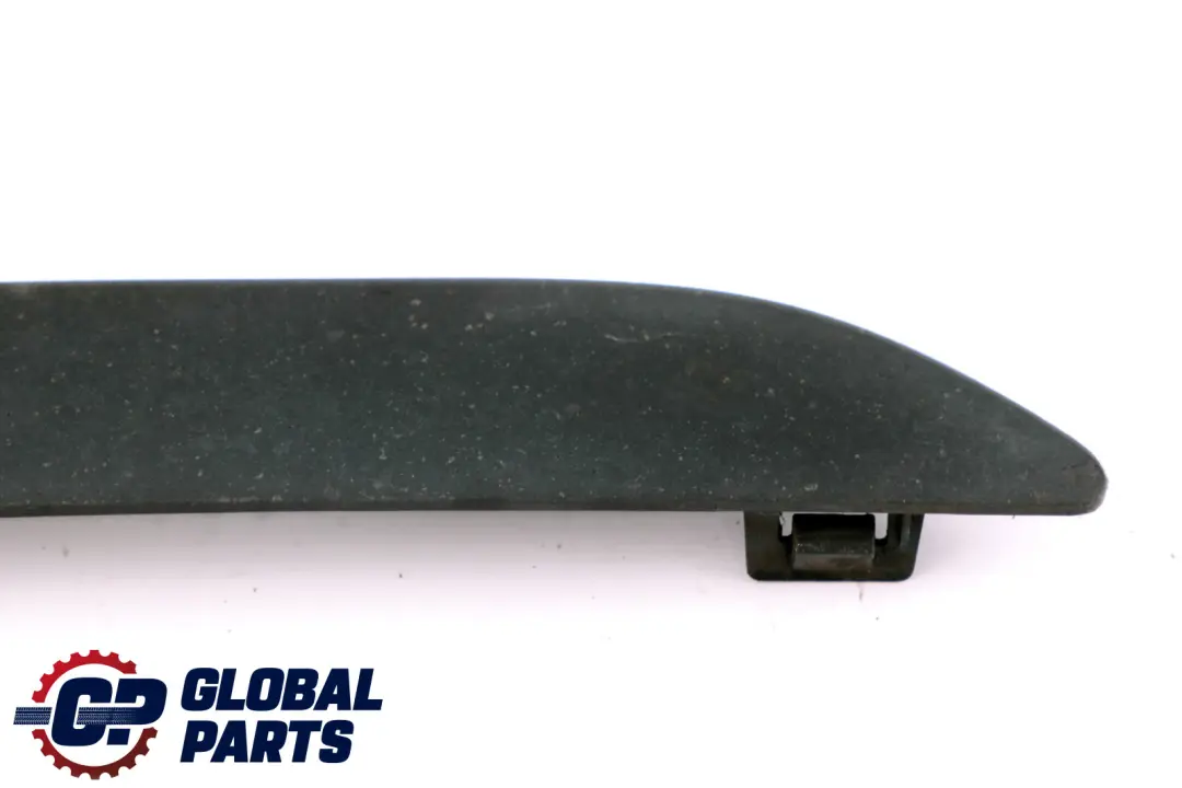 Frontstoßstange Klappe Abschleppöse Links für BMW X5 er E53 mit Teilenummer 8250413 BMW X5 er E53 Frontstoßstange Klappe Abschleppöse Links - SKU 8250413 - Teilenummer 8250413