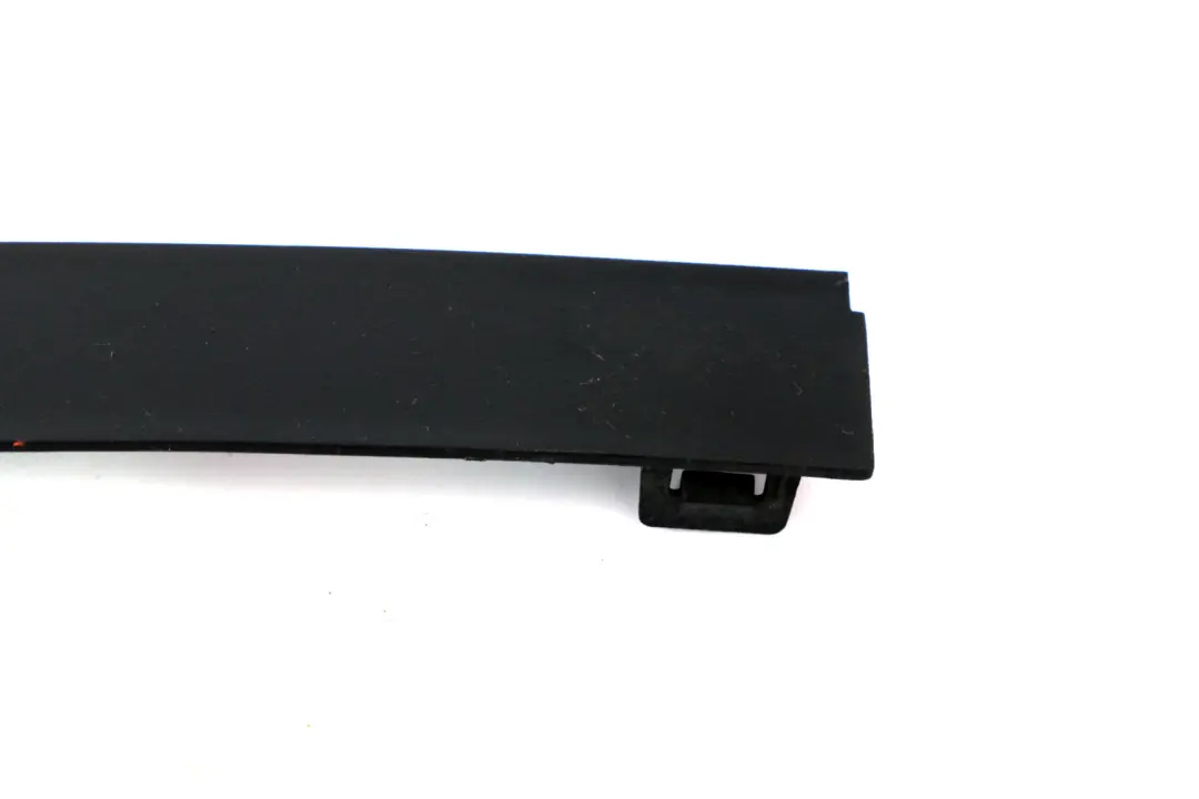 Zaślepka Haka Obudowa Osłona Zderzaka Prawy Przód do BMW X5 E53 o numerze 8250414 BMW X5 E53 Zaślepka Haka Obudowa Osłona Zderzaka Prawy Przód - SKU 8250414 - Numer Części 8250414