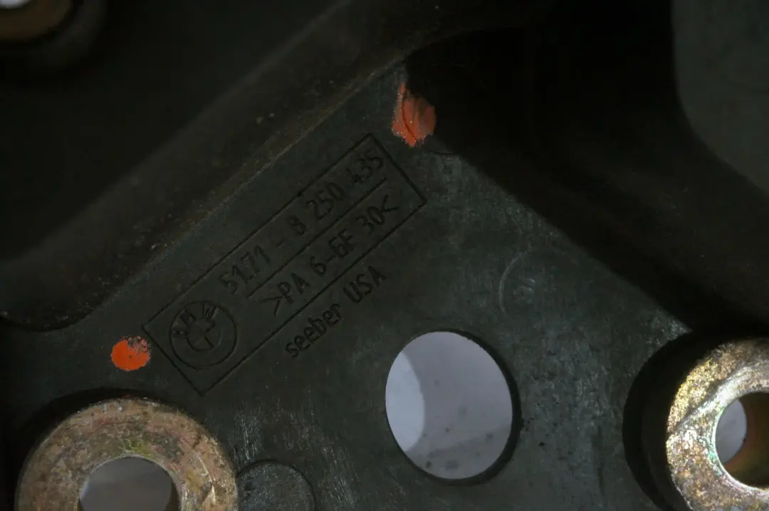 Aggregate Träger Ersatzrad für BMW X5 E53 mit Teilenummer 8244135 BMW X5 E53 Aggregate Träger Ersatzrad - SKU 8250435 - Teilenummer 8244135