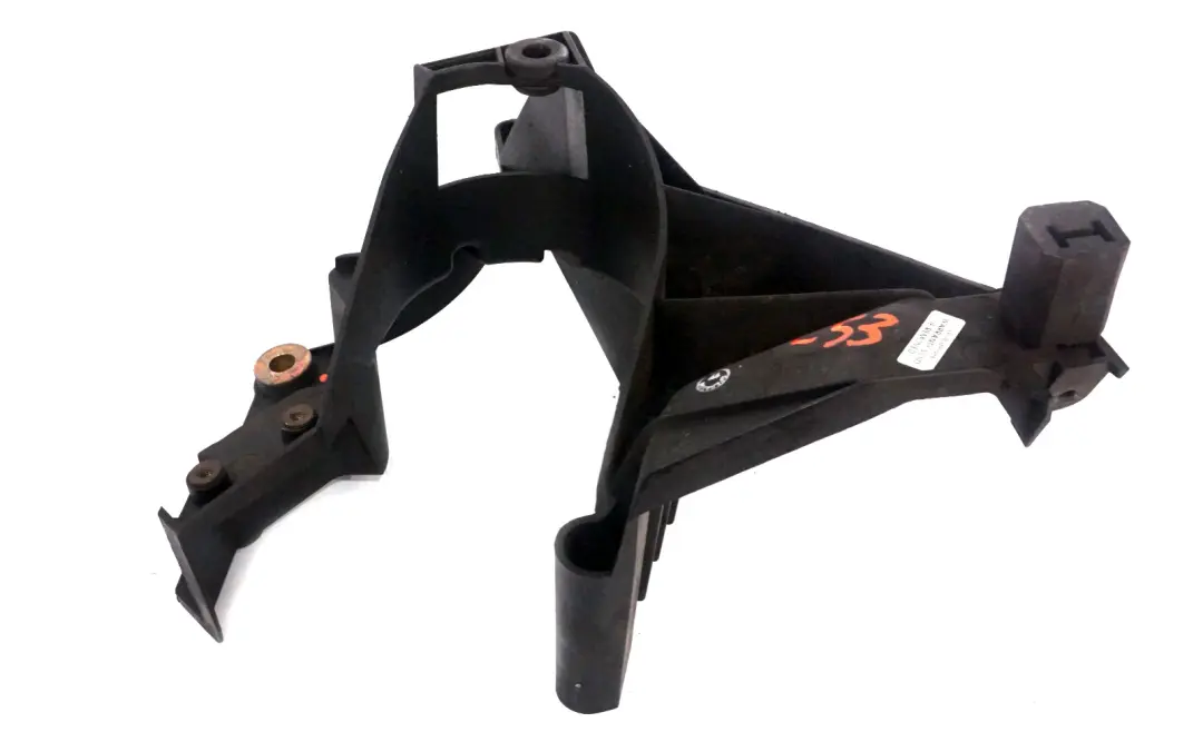 Supporto Aggregato Staffa Ruota Di Scorta per BMW X5 E53 con numero di parte 8244135 BMW X5 E53 Supporto Aggregato Staffa Ruota Di Scorta - SKU 8250435 - Numero di parte 8244135
