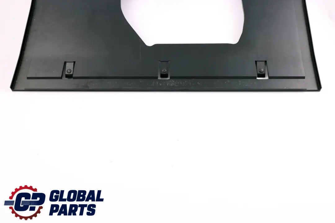 Base Tappetino Portabagagli Frontale Carenatura 82512 per BMW E65 E66 con numero di parte 8251272 BMW E65 E66 Base Tappetino Portabagagli Frontale Carenatura 82512 - SKU 8251272 - Numero di parte 8251272