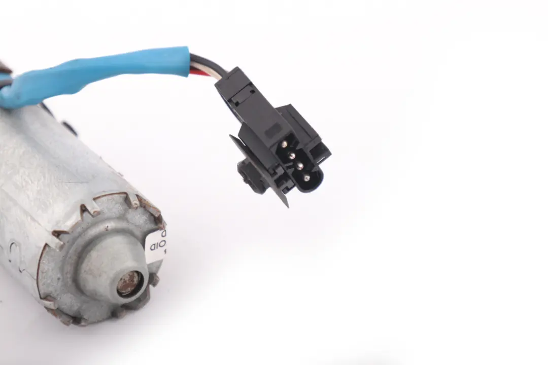 Moteur Reglage De L'Inclinaison Avant pour BMW X5 E53 à propos du numéro de pièce 8251489 BMW X5 E53 Moteur Reglage De L'Inclinaison Avant - SKU 8251489 - Numéro de pièce 8251489