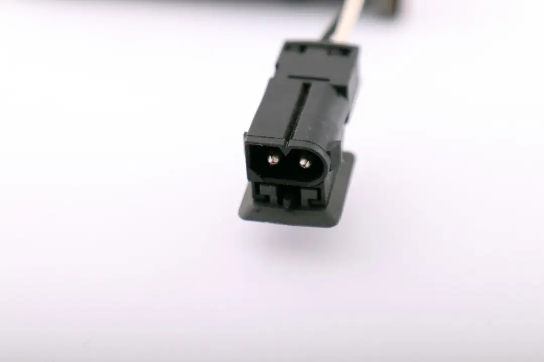 Moteur Reglage d'Inclinais. Siege CRH 1-1240-01 pour BMW 3 X5 Serie E46 E53 à propos du numéro de pièce 8251498 BMW 3 X5 Serie E46 E53 Moteur Reglage d'Inclinais. Siege CRH 1-1240-01 - SKU 8251498 - Numéro de pièce 8251498