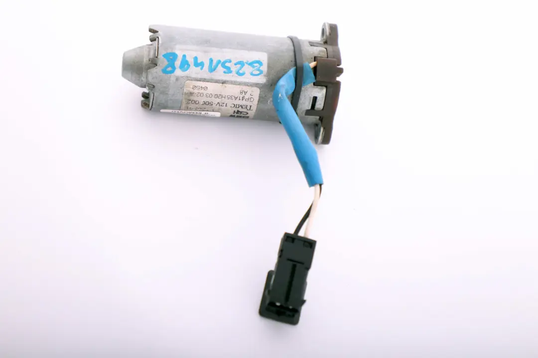 Front Seat Angle Adjustment Engine Motor 1-1240-01 to BMW X5 E46 E53 E64 with Part number 8251498 BMW X5 E46 E53 E64 Front Seat Angle Adjustment Engine Motor 1-1240-01 - SKU 8251498 - Part number 8251498