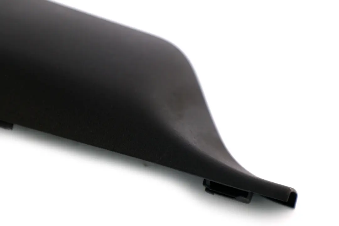 Verkleidung Heckklappe Schwarz für BMW 3 er Compact E46 mit Teilenummer 8251557 BMW 3 er Compact E46 Verkleidung Heckklappe Schwarz - SKU 8251557 - Teilenummer 8251557