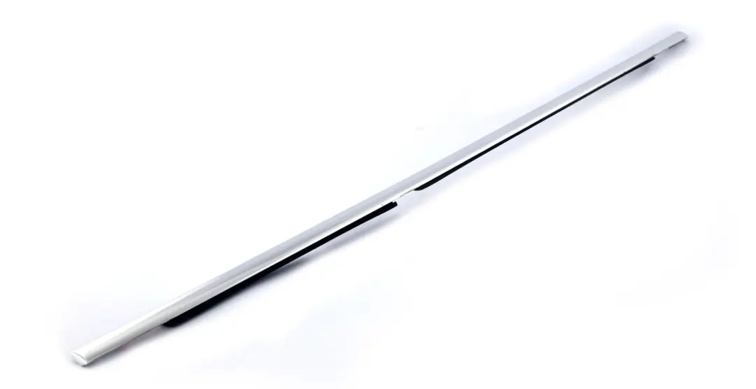 BMW X5 E53 Joint d'étanchéité extérieur porte arrière gauche Chrome - SKU 8251597 - Numéro de pièce 8251597