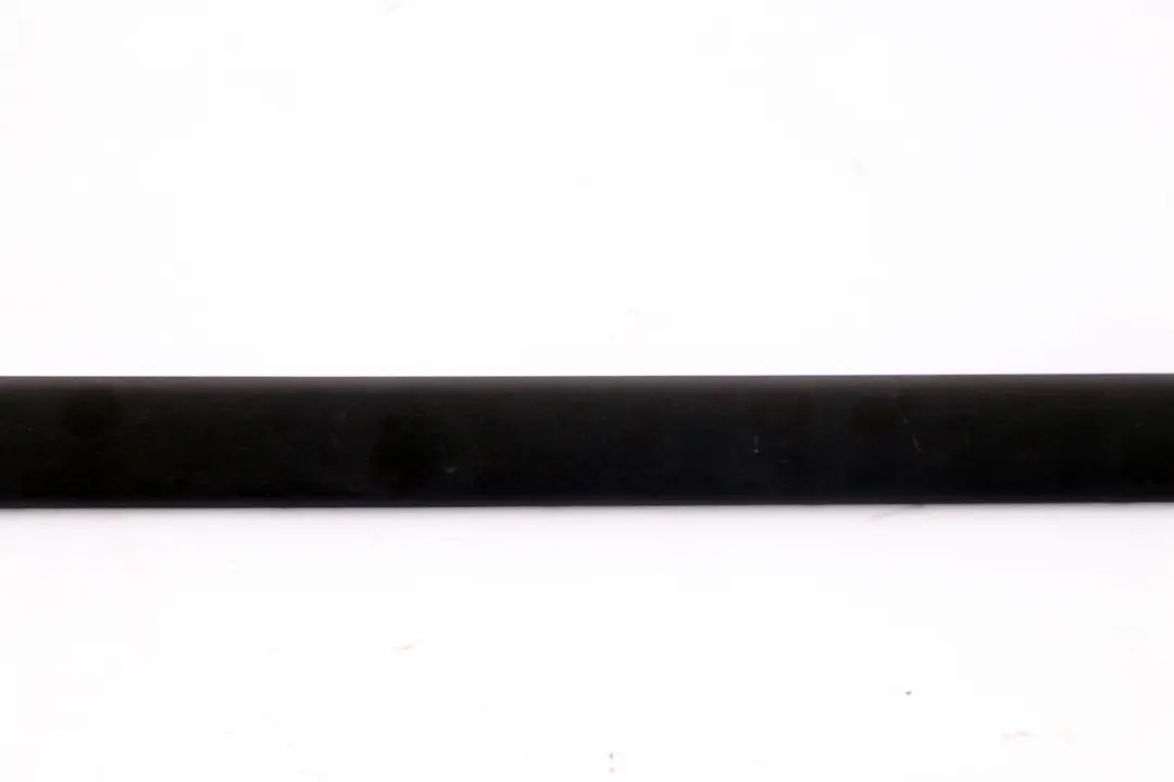 Left Side Fender Moulding Strip N/S Schwarz Black to BMW 3 Series E46 Rear with Part number 8252379 BMW 3 Series E46 Rear Left Side Fender Moulding Strip N/S Schwarz Black - SKU 8252379 - Part number 8252379