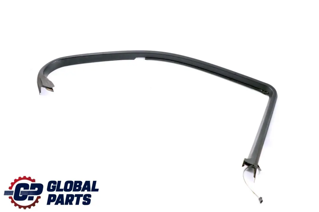 Osłona Ramy Szyby Tylnych Drzwi Czarna Lewa 8159875 do BMW E39 o numerze 8252667 BMW E39 Osłona Ramy Szyby Tylnych Drzwi Czarna Lewa 8159875 - SKU 8252667 - Numer Części 8252667