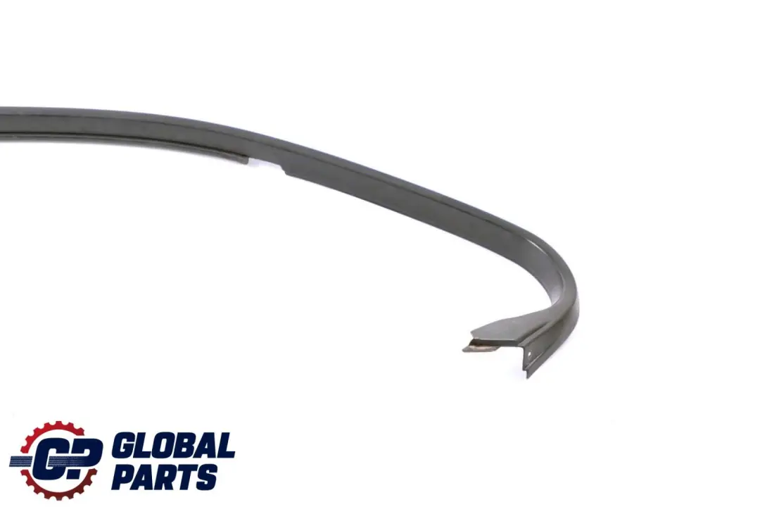 BMW E39 Garniture De Cadre De Vitre Arrière Droite Noire 8159876 - SKU 8252668 - Numéro de pièce 8252668