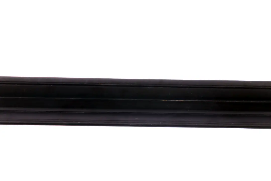 BMW 3 Series Compact E46 Entrance Cover Trim Strip Front Right O/S Black - SKU 8252711 - Part number 8252711