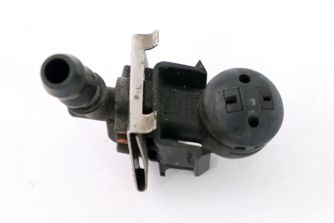 Scheinwerferlampe Spritzdüse links für BMW X5 E53 mit Teilenummer 8252743 BMW X5 E53 Scheinwerferlampe Spritzdüse links - SKU 8252743 - Teilenummer 8252743