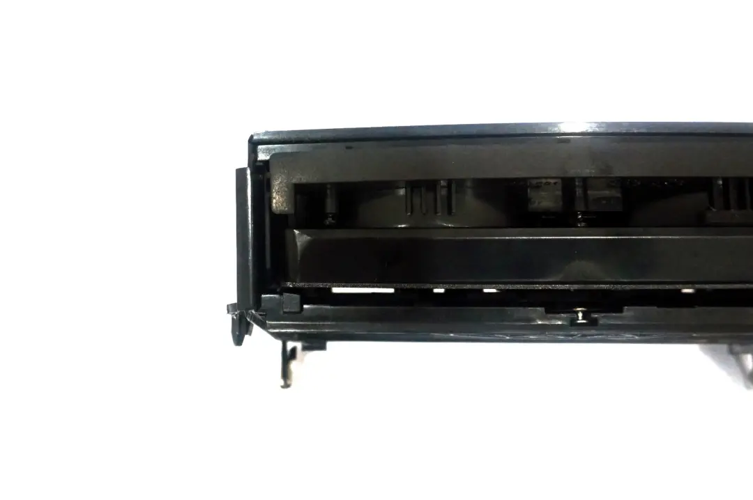 Console porte-gobelet arriere pour BMW X5 E53 à propos du numéro de pièce 8253125 BMW X5 E53 Console porte-gobelet arriere - SKU 8253125-1 - Numéro de pièce 8253125