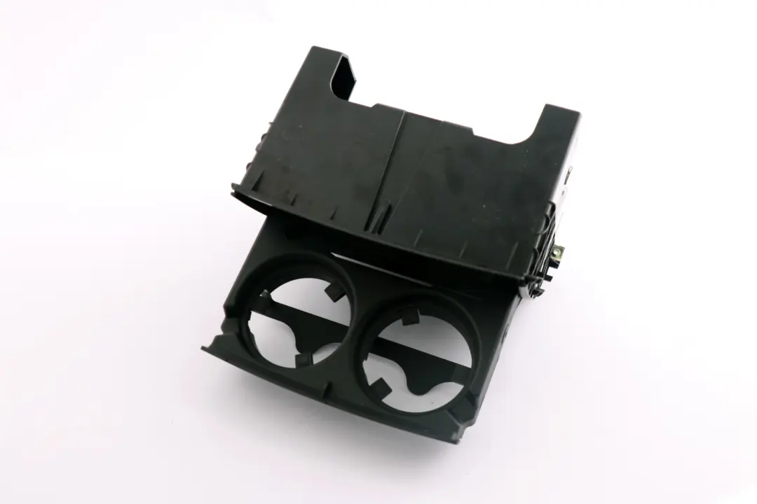 Centro Trasero Portavasos Consola para BMW X5 E53 con número de pieza 8253125 BMW X5 E53 Centro Trasero Portavasos Consola - SKU 8253125 - Número de pieza 8253125