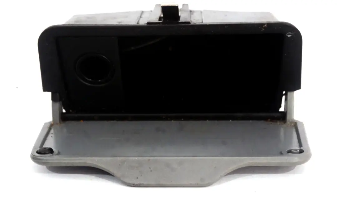 BMW E53 Portacenere posteriore Grigio 8249090 - SKU 8255114 - Numero di parte 8255114