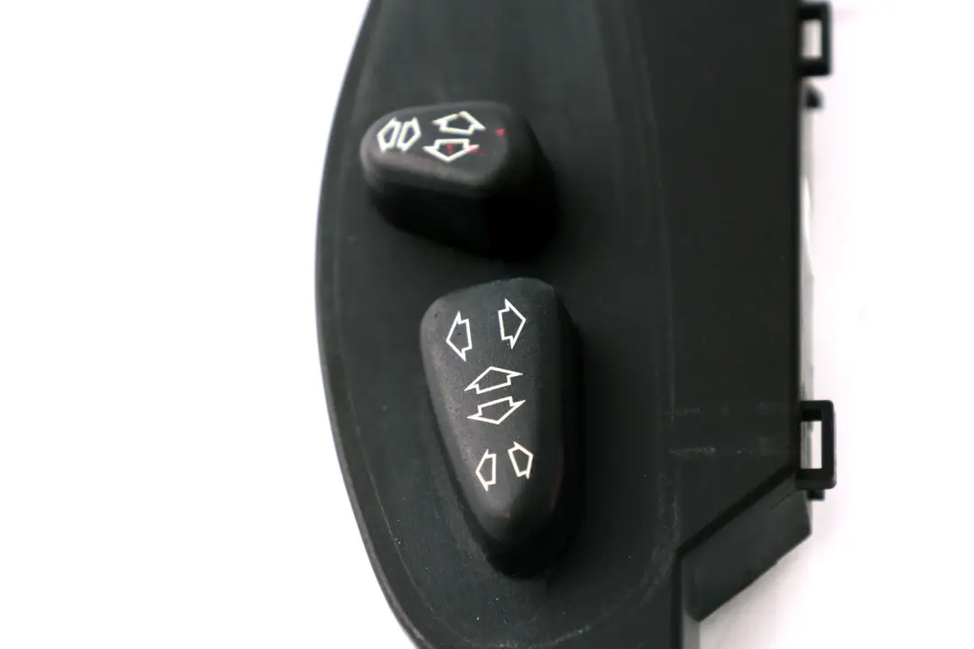 Unité d'actionnement avant gauche Panneau Interrupteur siège pour BMW E46 E64 à propos du numéro de pièce 8255383 BMW E46 E64 Unité d'actionnement avant gauche Panneau Interrupteur siège - SKU 8255383 - Numéro de pièce 8255383