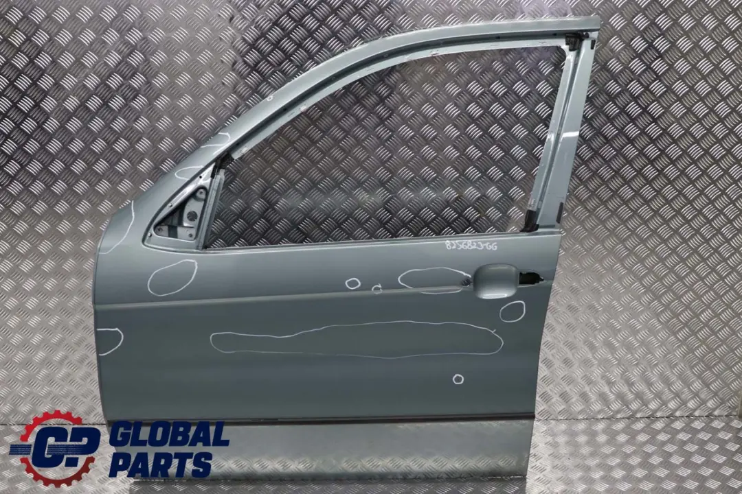 Tür Vorne Links Graugruen Grau Gruen Metallic - 442 für BMW X5 er E53 mit Teilenummer 8256823 BMW X5 er E53 Tür Vorne Links Graugruen Grau Gruen Metallic - 442 - SKU 8256823-GG - Teilenummer 8256823