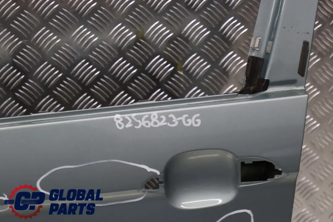 Drzwi lewe przednie przód Graugruen do BMW E53 X5 o numerze 8256823 BMW E53 X5 Drzwi lewe przednie przód Graugruen - SKU 8256823-GG - Numer Części 8256823