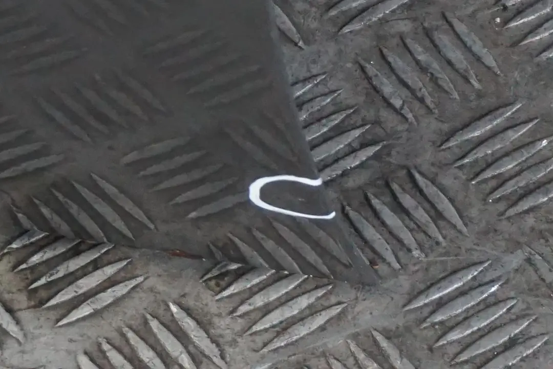 Door Front Left N/S Sterlinggrau Sterling Grey Metallic 472 to BMW X5 Series E53 with Part number 8256823 BMW X5 Series E53 Door Front Left N/S Sterlinggrau Sterling Grey Metallic 472 - SKU 8256823-STG - Part number 8256823