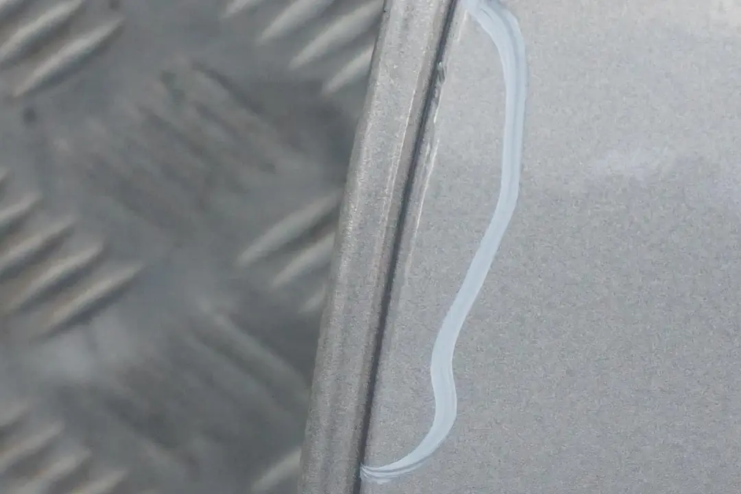 Door Front Left N/S Sterlinggrau Sterling Grey Metallic 472 to BMW X5 Series E53 with Part number 8256823 BMW X5 Series E53 Door Front Left N/S Sterlinggrau Sterling Grey Metallic 472 - SKU 8256823-STG - Part number 8256823