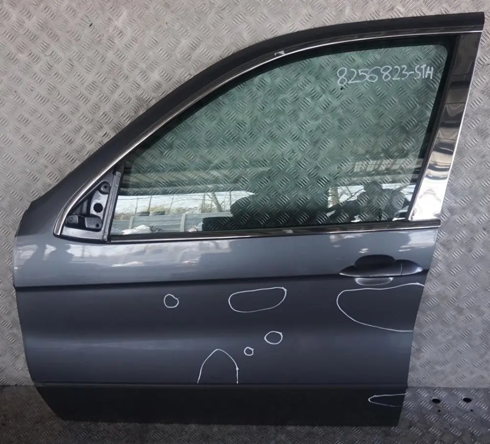 Door Front Left N/S Stalhgrau Steel Grey Metallic - 400 to BMW X5 Series E53 with Part number 8256823 BMW X5 Series E53 Door Front Left N/S Stalhgrau Steel Grey Metallic - 400 - SKU 8256823-STH - Part number 8256823